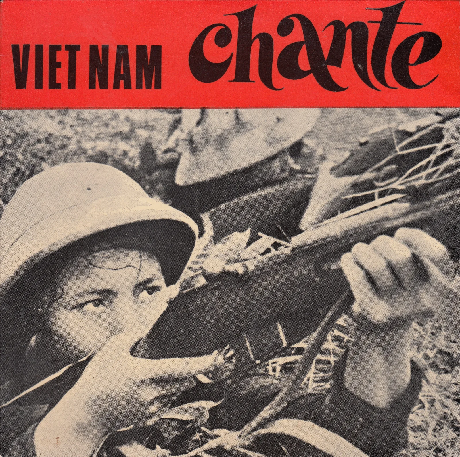 Pret a Combattre – Union of Vietnamese Students in France (Sleeve (front))